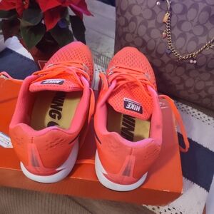 Nike Women's Pink Running Shoes